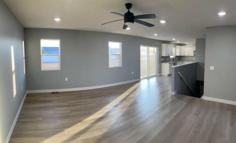 1209 23rd ST Gothenburg, Nebraska 69138-0000, 3 Bedrooms Bedrooms, ,2 BathroomsBathrooms,Residential,For Sale,1209 23rd ST,20231360