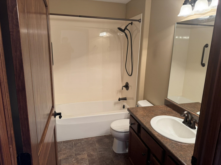 1304 Lakeridge Drive Hastings, Nebraska 68901, 3 Bedrooms Bedrooms, ,3 BathroomsBathrooms,Residential,For Sale,1304 Lakeridge Drive,20250359
