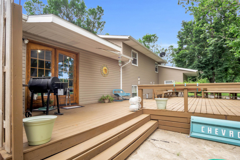 2828 Independence Avenue Grand Island, Nebraska 68803, 3 Bedrooms Bedrooms, ,2 BathroomsBathrooms,Residential,For Sale,2828 Independence Avenue,20240899