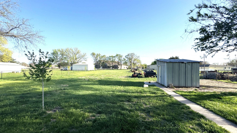 2519 Pioneer Boulevard Grand Island, Nebraska 68801, 3 Bedrooms Bedrooms, ,2 BathroomsBathrooms,Residential,For Sale,2519 Pioneer Boulevard,20250460