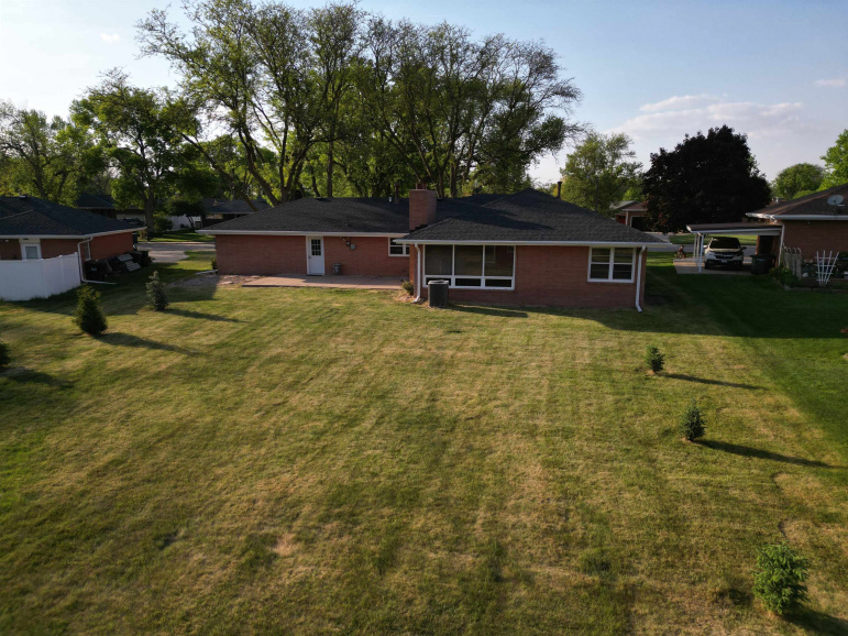 1523 Westwood Terrace Hastings, Nebraska 68901, 3 Bedrooms Bedrooms, ,2 BathroomsBathrooms,Residential,For Sale,1523 Westwood Terrace,20250484