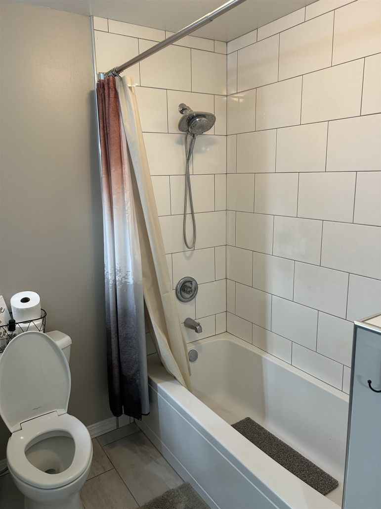 306 N Calvert Avenue Elwood, Nebraska 68937, 4 Bedrooms Bedrooms, ,2 BathroomsBathrooms,Residential,For Sale,306 N Calvert Avenue,20241034