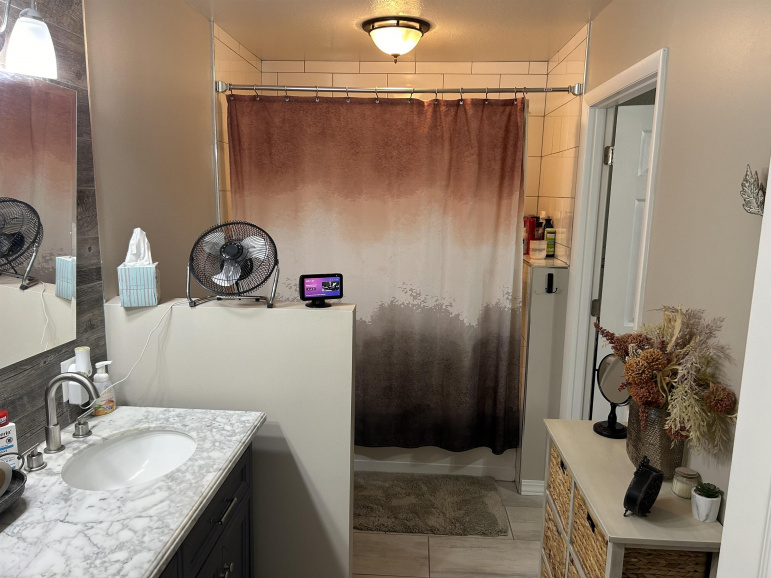 306 N Calvert Avenue Elwood, Nebraska 68937, 4 Bedrooms Bedrooms, ,2 BathroomsBathrooms,Residential,For Sale,306 N Calvert Avenue,20241034