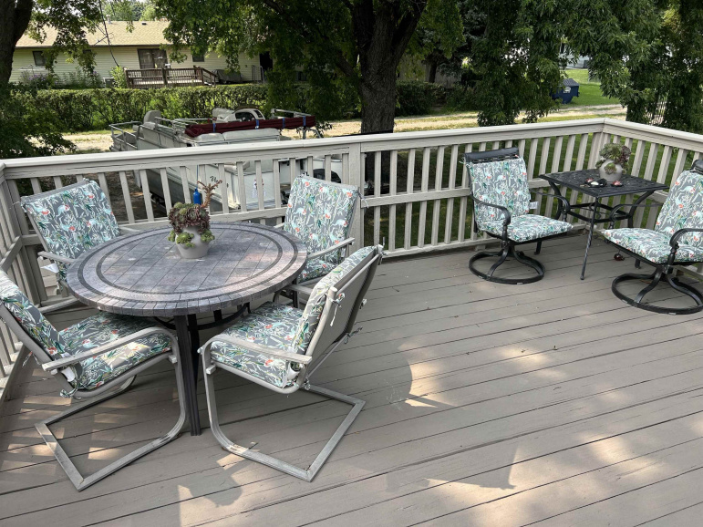 306 N Calvert Avenue Elwood, Nebraska 68937, 4 Bedrooms Bedrooms, ,2 BathroomsBathrooms,Residential,For Sale,306 N Calvert Avenue,20241034