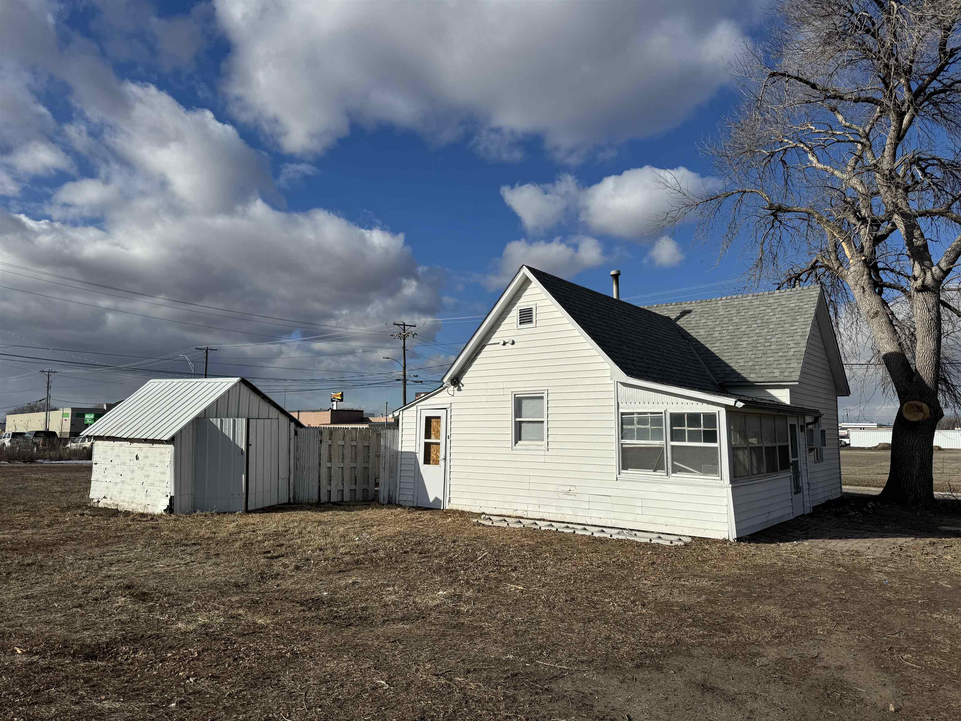1002 S Lincoln Avenue Hastings, Nebraska 68901, 1 Bedroom Bedrooms, ,1 BathroomBathrooms,Residential,For Sale,1002 S Lincoln Avenue,20250080