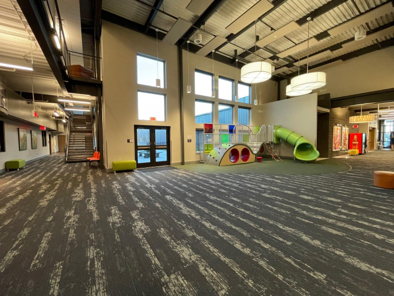 820 W 42nd Street Scottsbluff, Nebraska 69361, ,Commercial/industrial,For Rent,820 W 42nd Street,20211692