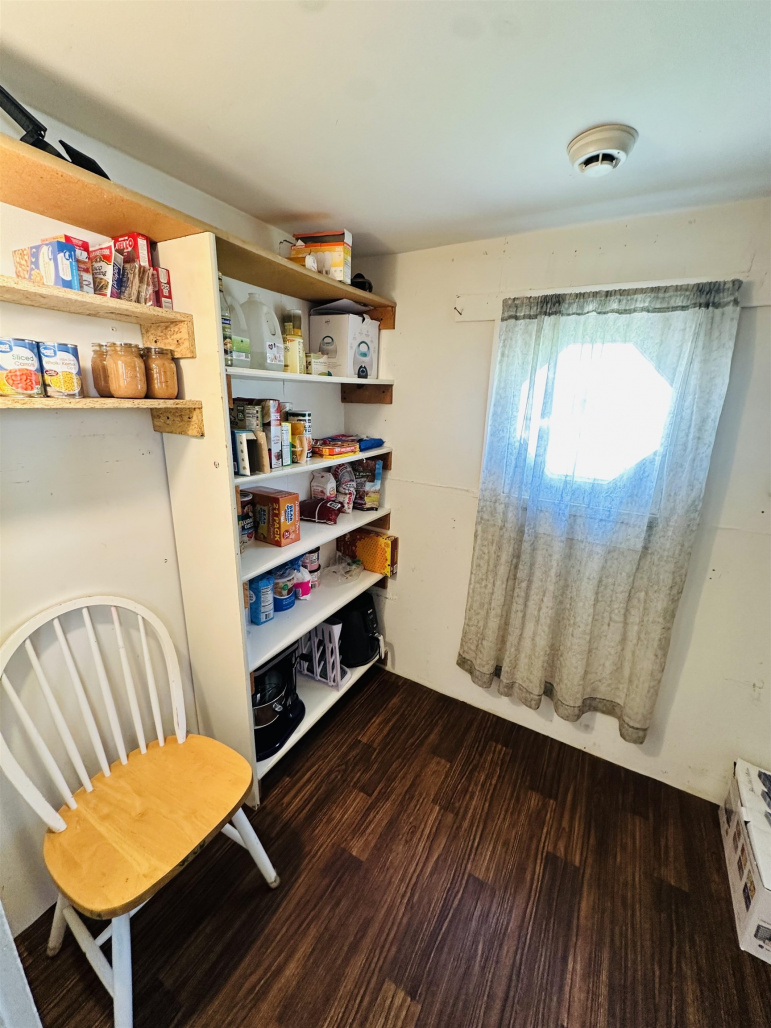 309 S Sycamore Street Blue Hill, Nebraska 68930, 2 Bedrooms Bedrooms, ,1 BathroomBathrooms,Residential,For Sale,309 S Sycamore Street,20250551