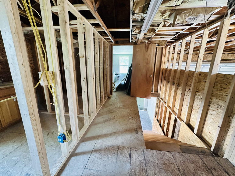 309 S Sycamore Street Blue Hill, Nebraska 68930, 2 Bedrooms Bedrooms, ,1 BathroomBathrooms,Residential,For Sale,309 S Sycamore Street,20250551