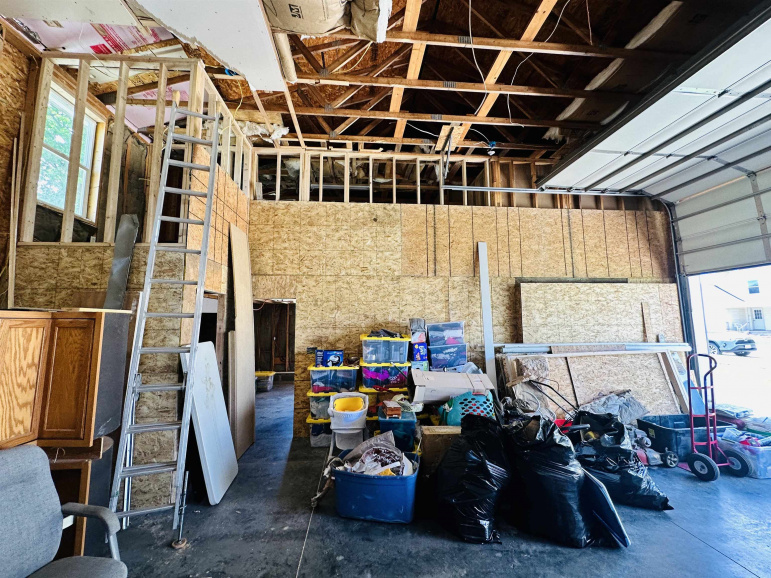 309 S Sycamore Street Blue Hill, Nebraska 68930, 2 Bedrooms Bedrooms, ,1 BathroomBathrooms,Residential,For Sale,309 S Sycamore Street,20250551