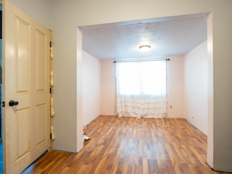 102 S Brooks Avenue Kenesaw, Nebraska 68956, 3 Bedrooms Bedrooms, ,1 BathroomBathrooms,Residential,For Sale,102 S Brooks Avenue,20250582