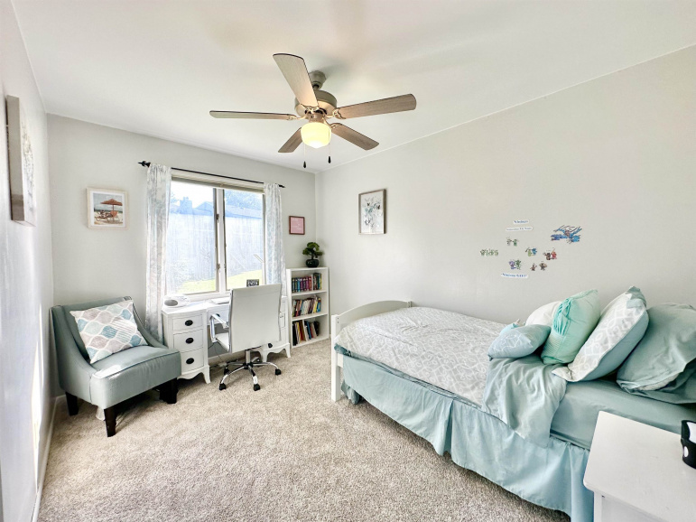 6 North Lake Drive Kearney, Nebraska 68845, 7 Bedrooms Bedrooms, ,5 BathroomsBathrooms,Residential,For Sale,6 North Lake Drive,20241212