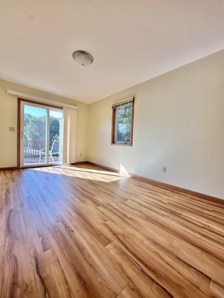 6 North Lake Drive Kearney, Nebraska 68845, 7 Bedrooms Bedrooms, ,5 BathroomsBathrooms,Residential,For Sale,6 North Lake Drive,20241212