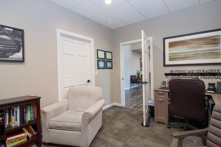 5308 Parklane Drive Suite 5 Kearney, Nebraska 68847, ,Commercial/industrial,For Sale,5308 Parklane Drive Suite 5,20250640
