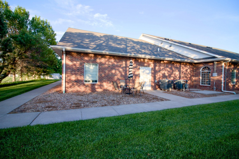 5308 Parklane Drive Suite 5 Kearney, Nebraska 68847, ,Commercial/industrial,For Sale,5308 Parklane Drive Suite 5,20250640
