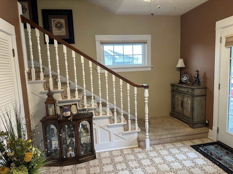 833 N Bellevue Avenue Hastings, Nebraska 68901, 3 Bedrooms Bedrooms, ,2 BathroomsBathrooms,Residential,For Sale,833 N Bellevue Avenue,20250654