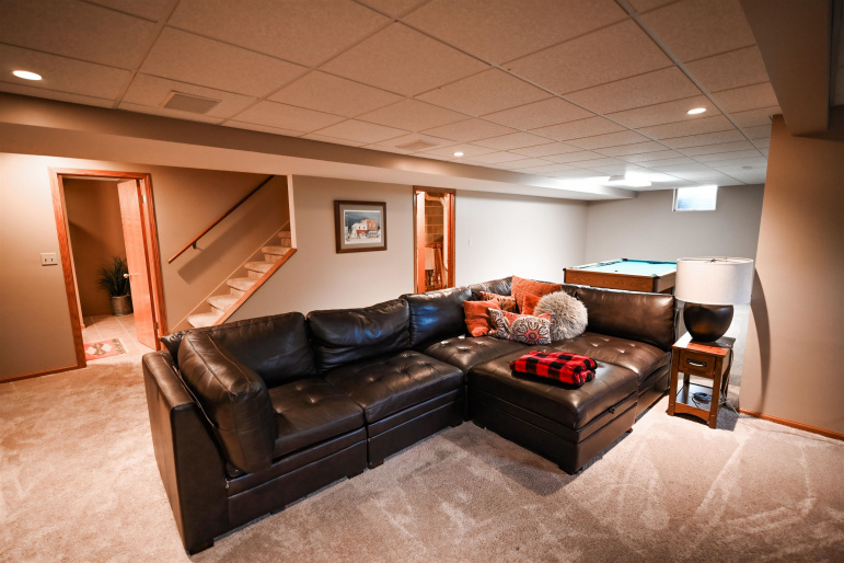 1802 Westchester Drive Hastings, Nebraska 68901, 4 Bedrooms Bedrooms, ,4 BathroomsBathrooms,Residential,For Sale,1802 Westchester Drive,20250670