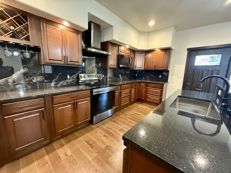 3221 Frahm Lane Hastings, Nebraska 68901, 5 Bedrooms Bedrooms, ,3 BathroomsBathrooms,Residential,For Sale,3221 Frahm Lane,20250716