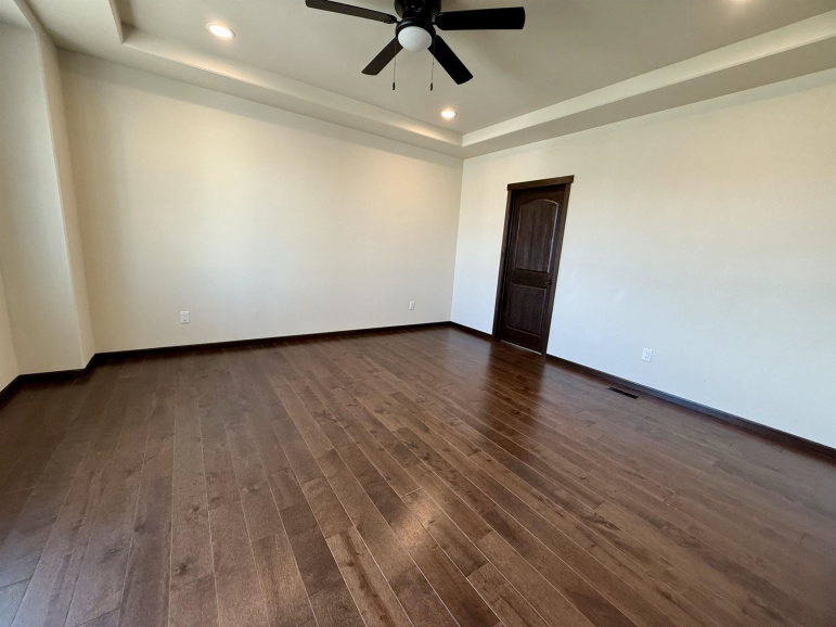3221 Frahm Lane Hastings, Nebraska 68901, 5 Bedrooms Bedrooms, ,3 BathroomsBathrooms,Residential,For Sale,3221 Frahm Lane,20250716