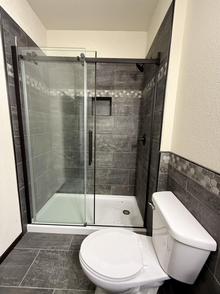 3221 Frahm Lane Hastings, Nebraska 68901, 5 Bedrooms Bedrooms, ,3 BathroomsBathrooms,Residential,For Sale,3221 Frahm Lane,20250716