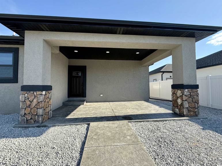 3221 Frahm Lane Hastings, Nebraska 68901, 5 Bedrooms Bedrooms, ,3 BathroomsBathrooms,Residential,For Sale,3221 Frahm Lane,20250716