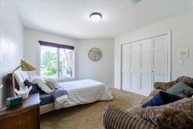 818 North Shore Drive Hastings, Nebraska 68901, 4 Bedrooms Bedrooms, ,4 BathroomsBathrooms,Residential,For Sale,818 North Shore Drive,20250730