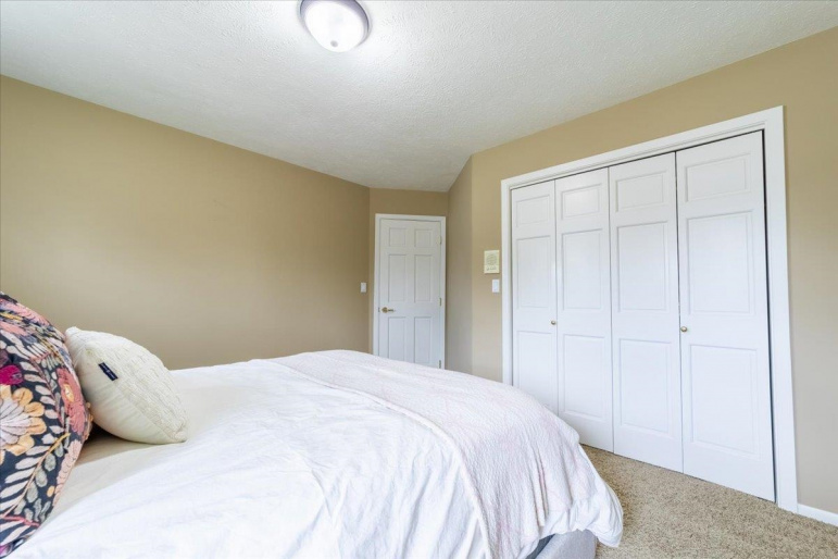 818 North Shore Drive Hastings, Nebraska 68901, 4 Bedrooms Bedrooms, ,4 BathroomsBathrooms,Residential,For Sale,818 North Shore Drive,20250730