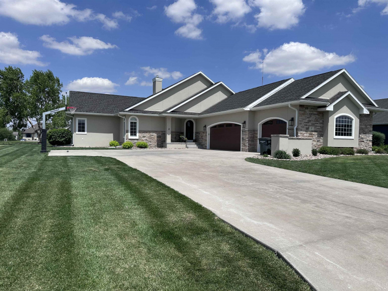 508 Quail Circle Hastings, Nebraska 68901, 4 Bedrooms Bedrooms, ,4 BathroomsBathrooms,Residential,For Sale,508 Quail Circle,20250737