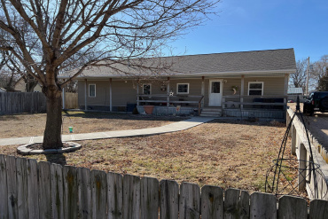 117 W 3rd Avenue Holdrege, Nebraska 68949, 3 Bedrooms Bedrooms, ,1 BathroomBathrooms,Residential,For Sale,117 W 3rd Avenue,20250247