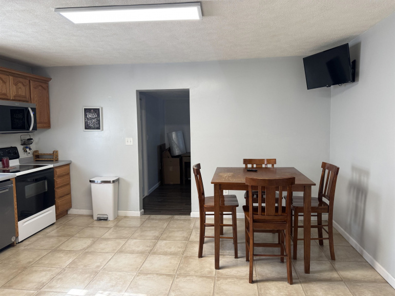 404 Sturgis Street Glenvil, Nebraska 68941, 4 Bedrooms Bedrooms, ,2 BathroomsBathrooms,Residential,For Sale,404 Sturgis Street,20250765