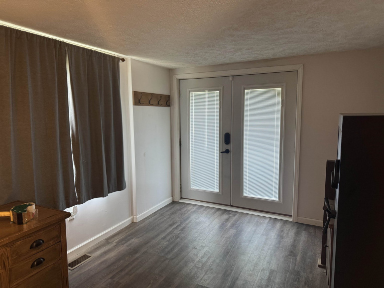 404 Sturgis Street Glenvil, Nebraska 68941, 4 Bedrooms Bedrooms, ,2 BathroomsBathrooms,Residential,For Sale,404 Sturgis Street,20250765