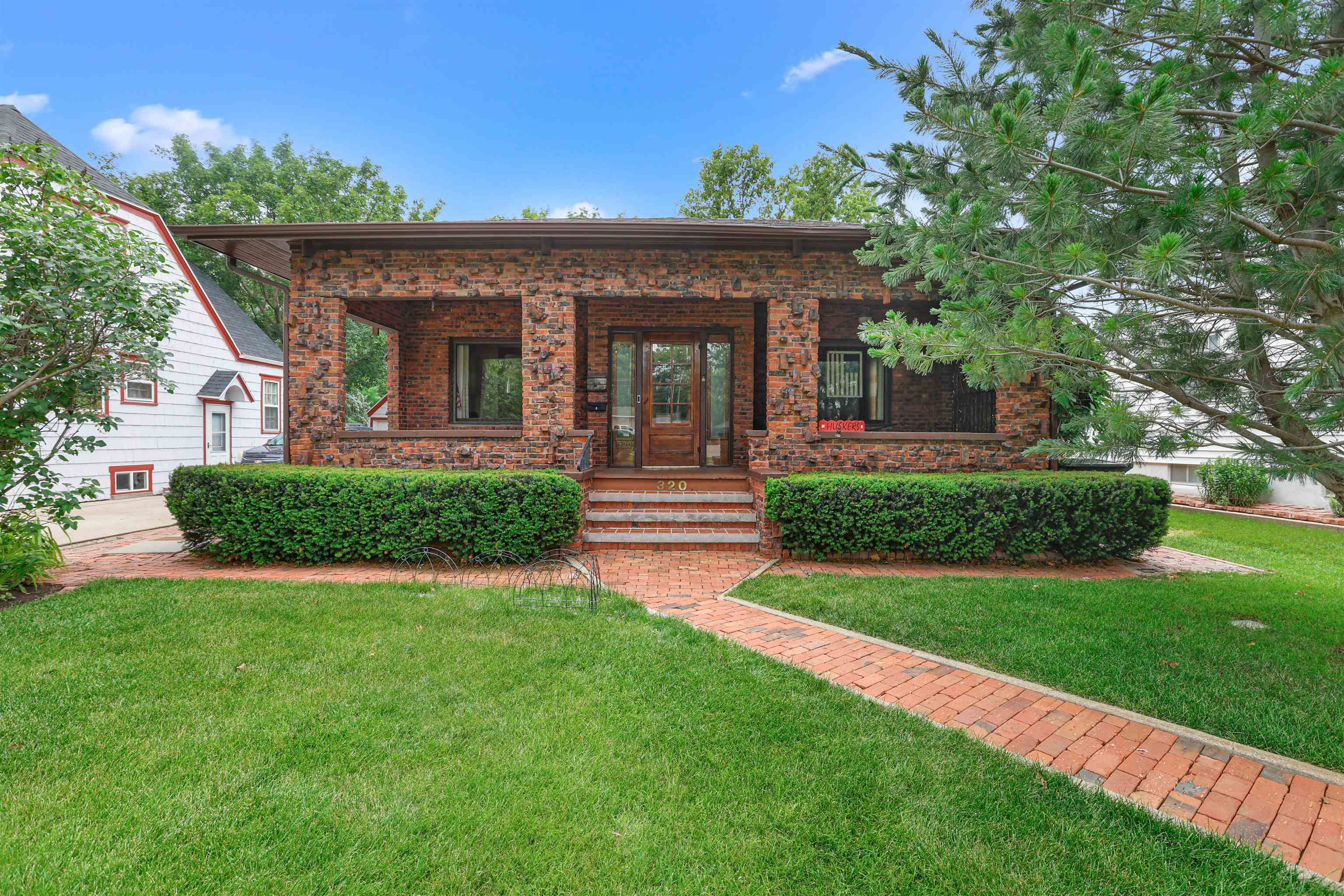 320 E 9th Street Hastings, Nebraska 68901, 3 Bedrooms Bedrooms, ,3 BathroomsBathrooms,Residential,For Sale,320 E 9th Street,20250788
