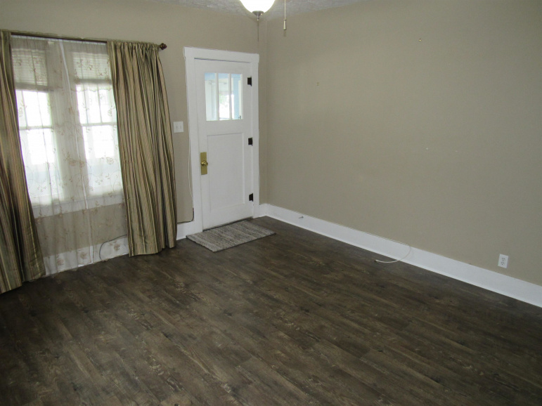 315 N California Avenue Hastings, Nebraska 68901, 3 Bedrooms Bedrooms, ,2 BathroomsBathrooms,Residential,For Sale,315 N California Avenue,20250791