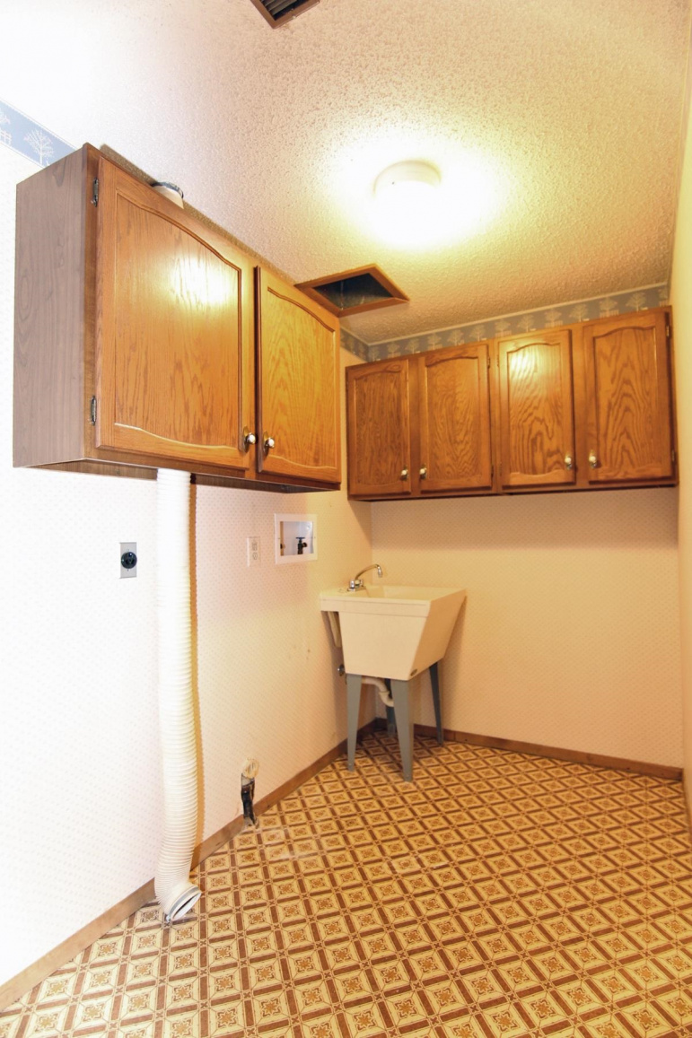 110 E 39th Street A-7 Kearney, Nebraska 68847, 3 Bedrooms Bedrooms, ,2 BathroomsBathrooms,Residential,For Sale,110 E 39th Street A-7,20250797