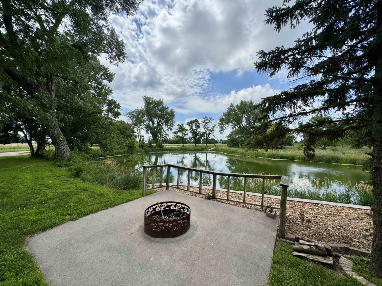 14 El Charman Lake Gibbon, Nebraska 68840, 2 Bedrooms Bedrooms, ,1 BathroomBathrooms,Residential,For Sale,14 El Charman Lake,20250837