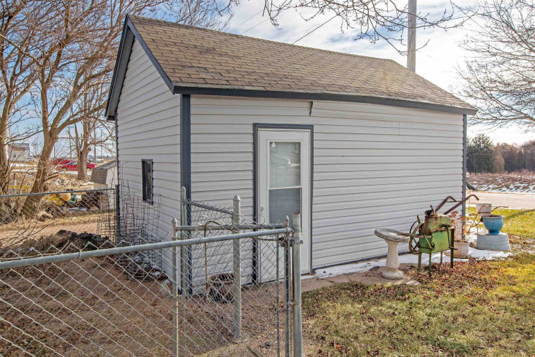 201 Pine Street Kenesaw, Nebraska 68956, 4 Bedrooms Bedrooms, ,2 BathroomsBathrooms,Residential,For Sale,201 Pine Street,20250369