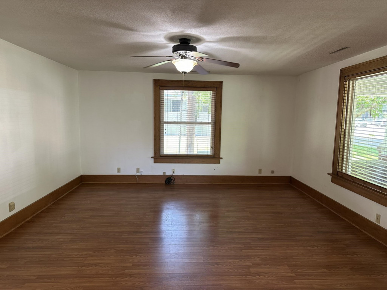 514 N Saint Joseph Avenue Hastings, Nebraska 68901, ,Multi-family,For Sale,514 N Saint Joseph Avenue,20250848