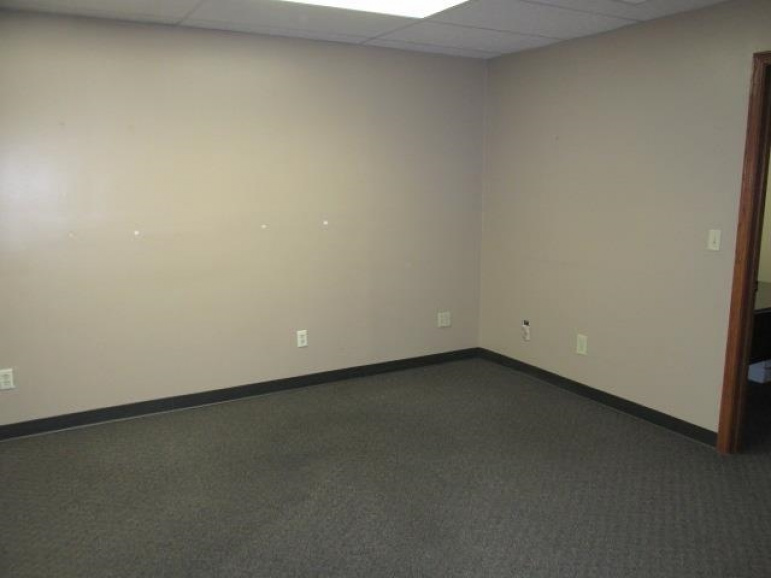 512 10th Street Gothenburg, Nebraska 69138, ,Commercial/industrial,For Sale,512 10th Street,20250880