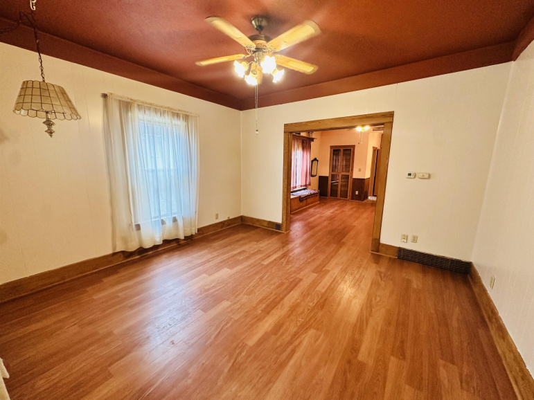 831 N Cedar Avenue Hastings, Nebraska 68901, 2 Bedrooms Bedrooms, ,2 BathroomsBathrooms,Residential,For Sale,831 N Cedar Avenue,20250879