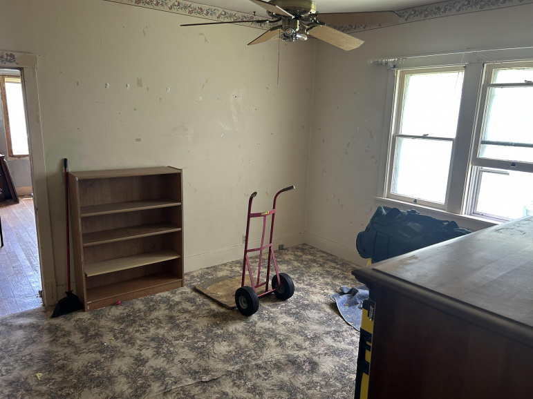 404 13th Street Gothenburg, Nebraska 69138, 2 Bedrooms Bedrooms, ,2 BathroomsBathrooms,Residential,For Sale,404 13th Street,20250893