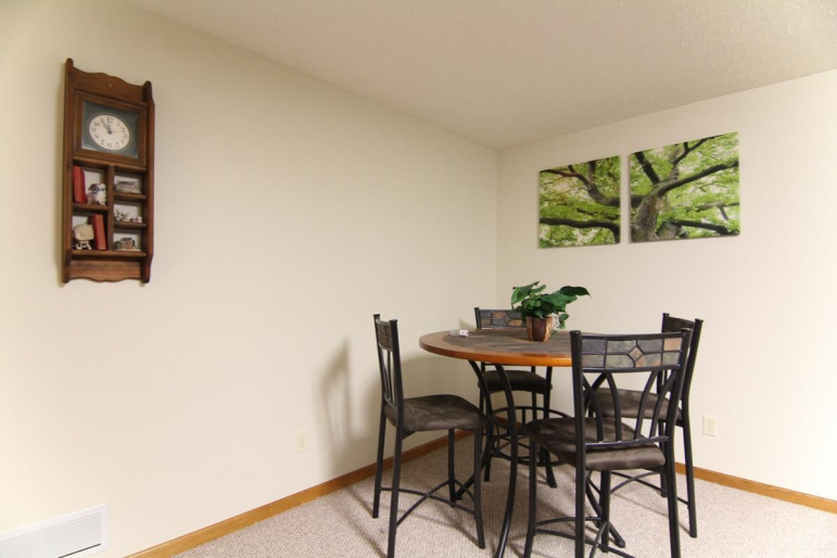 1519 E 43rd Street Kearney, Nebraska 68847, 3 Bedrooms Bedrooms, ,3 BathroomsBathrooms,Residential,For Sale,1519 E 43rd Street,20250890
