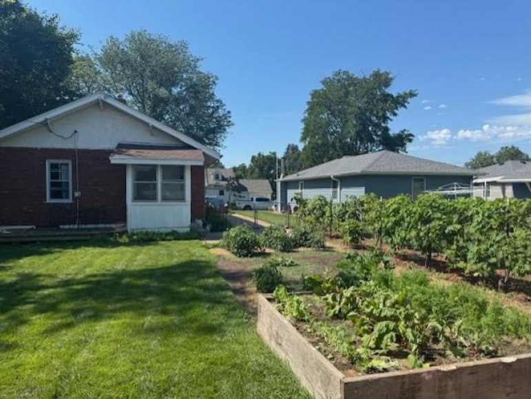1814 Boyce Street Hastings, Nebraska 68901, 1 Bedroom Bedrooms, ,1 BathroomBathrooms,Residential,For Sale,1814 Boyce Street,20250888