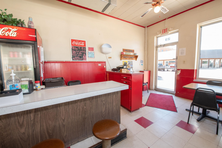 23 E 21st Street Kearney, Nebraska 68847, ,Commercial/industrial,For Sale,23 E 21st Street,20250898