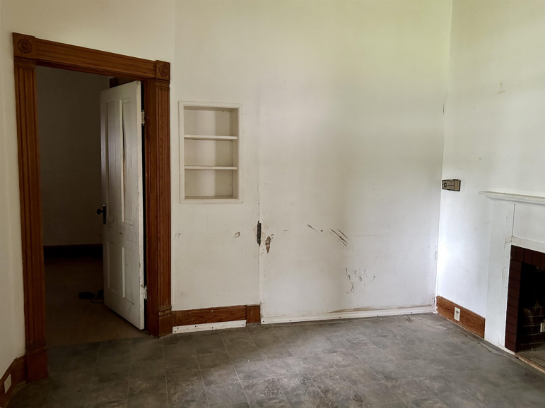 215 Frances Street Bladen, Nebraska 68928, 3 Bedrooms Bedrooms, ,1 BathroomBathrooms,Residential,For Sale,215 Frances Street,20250917