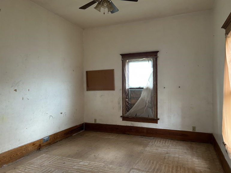 215 Frances Street Bladen, Nebraska 68928, 3 Bedrooms Bedrooms, ,1 BathroomBathrooms,Residential,For Sale,215 Frances Street,20250917
