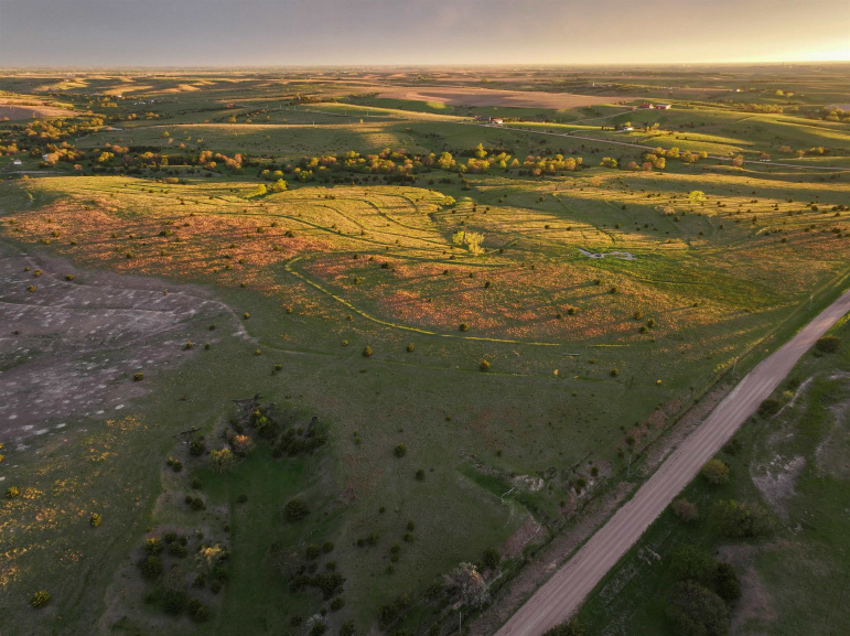 Lot J Eagle Ridge Kearney, Nebraska 68845, ,Land,For Sale,Lot J Eagle Ridge,20250930
