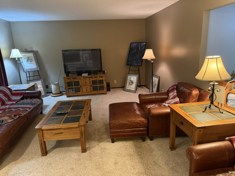 31920 B Road Inland, Nebraska 68954, 3 Bedrooms Bedrooms, ,3 BathroomsBathrooms,Residential,For Sale,31920 B Road,20250931