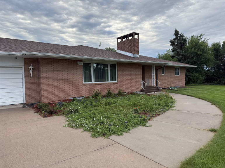 31920 B Road Inland, Nebraska 68954, 3 Bedrooms Bedrooms, ,3 BathroomsBathrooms,Residential,For Sale,31920 B Road,20250931