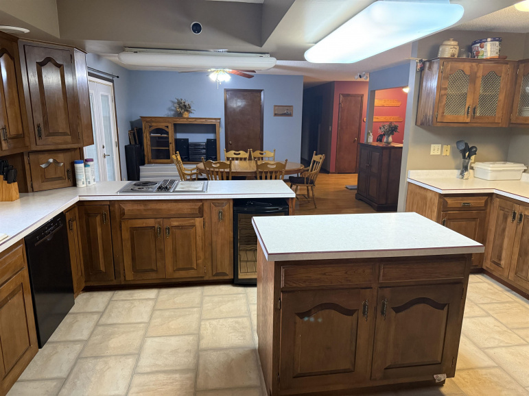 31920 B Road Inland, Nebraska 68954, 3 Bedrooms Bedrooms, ,3 BathroomsBathrooms,Residential,For Sale,31920 B Road,20250931
