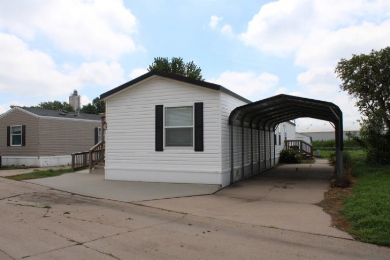 52 Kingston Drive Hastings, Nebraska 68901, 2 Bedrooms Bedrooms, ,2 BathroomsBathrooms,Residential,For Sale,52 Kingston Drive,20250939