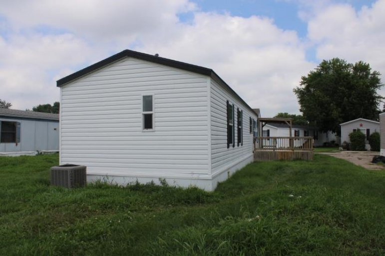 52 Kingston Drive Hastings, Nebraska 68901, 2 Bedrooms Bedrooms, ,2 BathroomsBathrooms,Residential,For Sale,52 Kingston Drive,20250939
